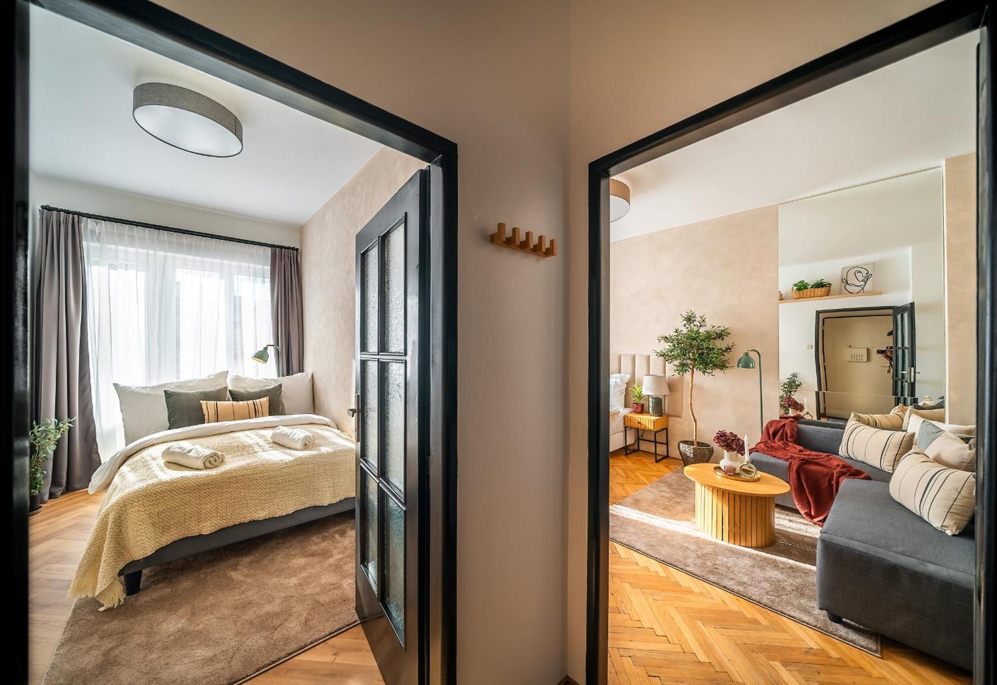 2Br 1,5Bath Chic City Suite Near Wenceslas Square Прага Экстерьер фото
